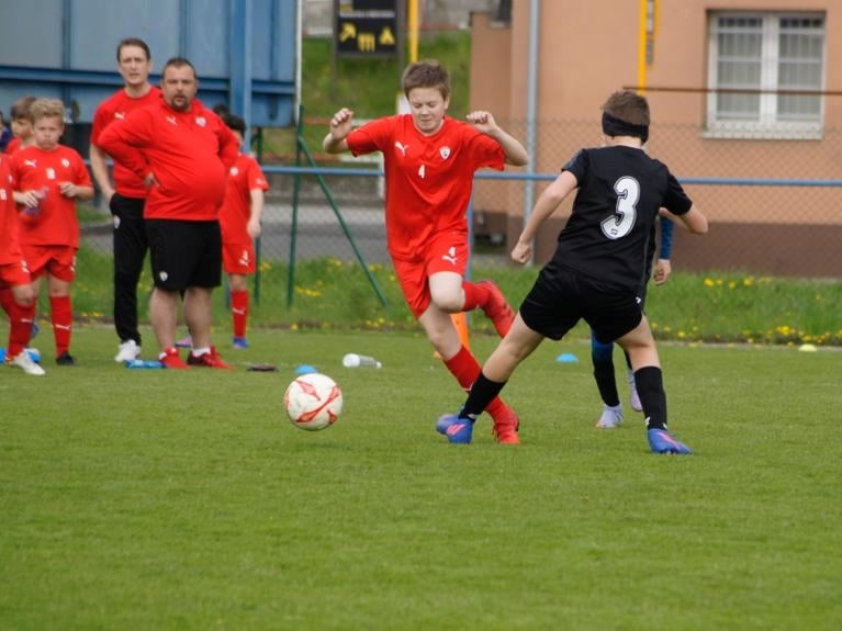 U15B VYHRÁLA, U13B REMIZOVALA