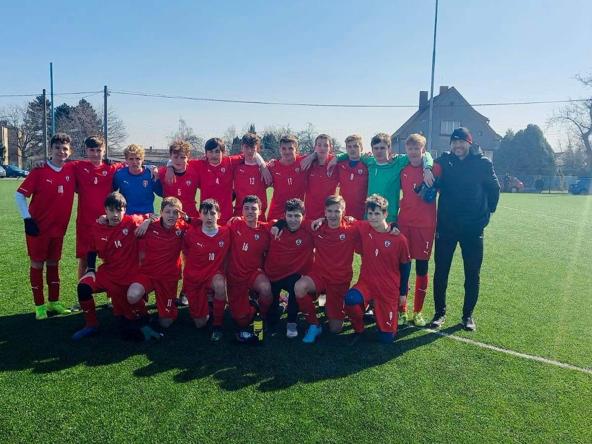U15 UDĚLALA DALŠÍ KROK ZA POSTUPEM